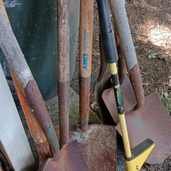 Garden Tools Bundle