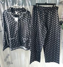 Ladies’ Pajama Set - brand new!