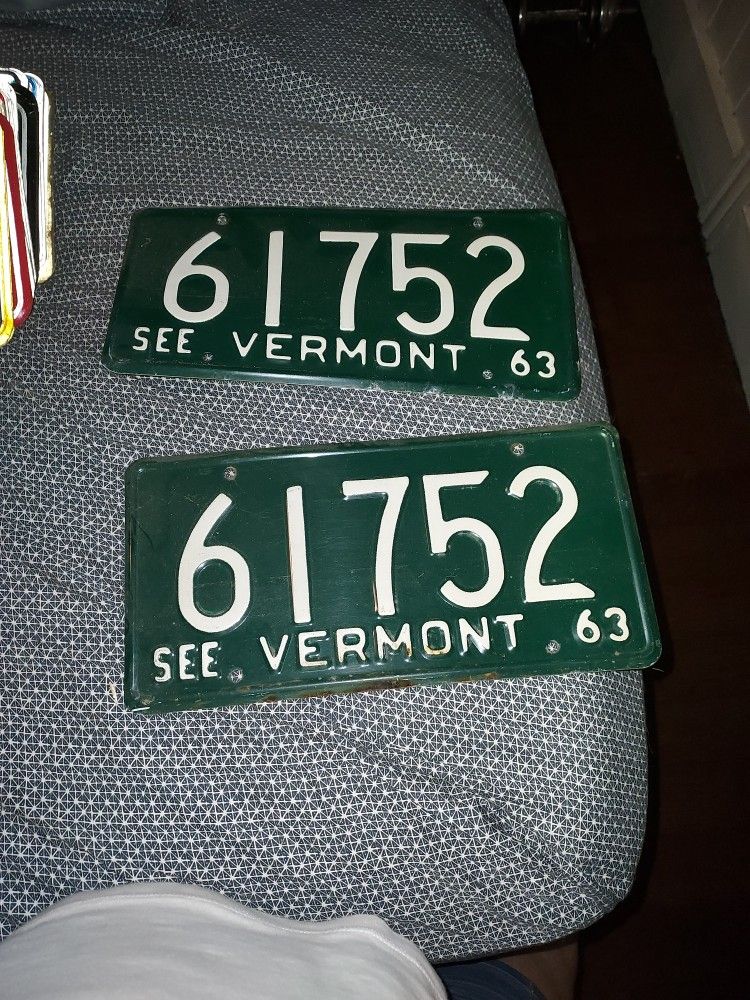2 Vermont License Plates, 1963. #61752