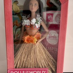 Dolls Of The World Barbie Pink Label “Hawaii “ Mattel W3443