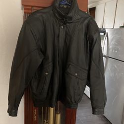 Men’s Leather Jacket