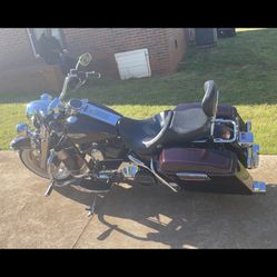 2008 Harley-Davidson Purple 1450cc