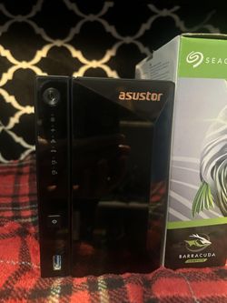Asustor AS3202T NAS + 1TB  HDD - Works Great(No Power Adapter)