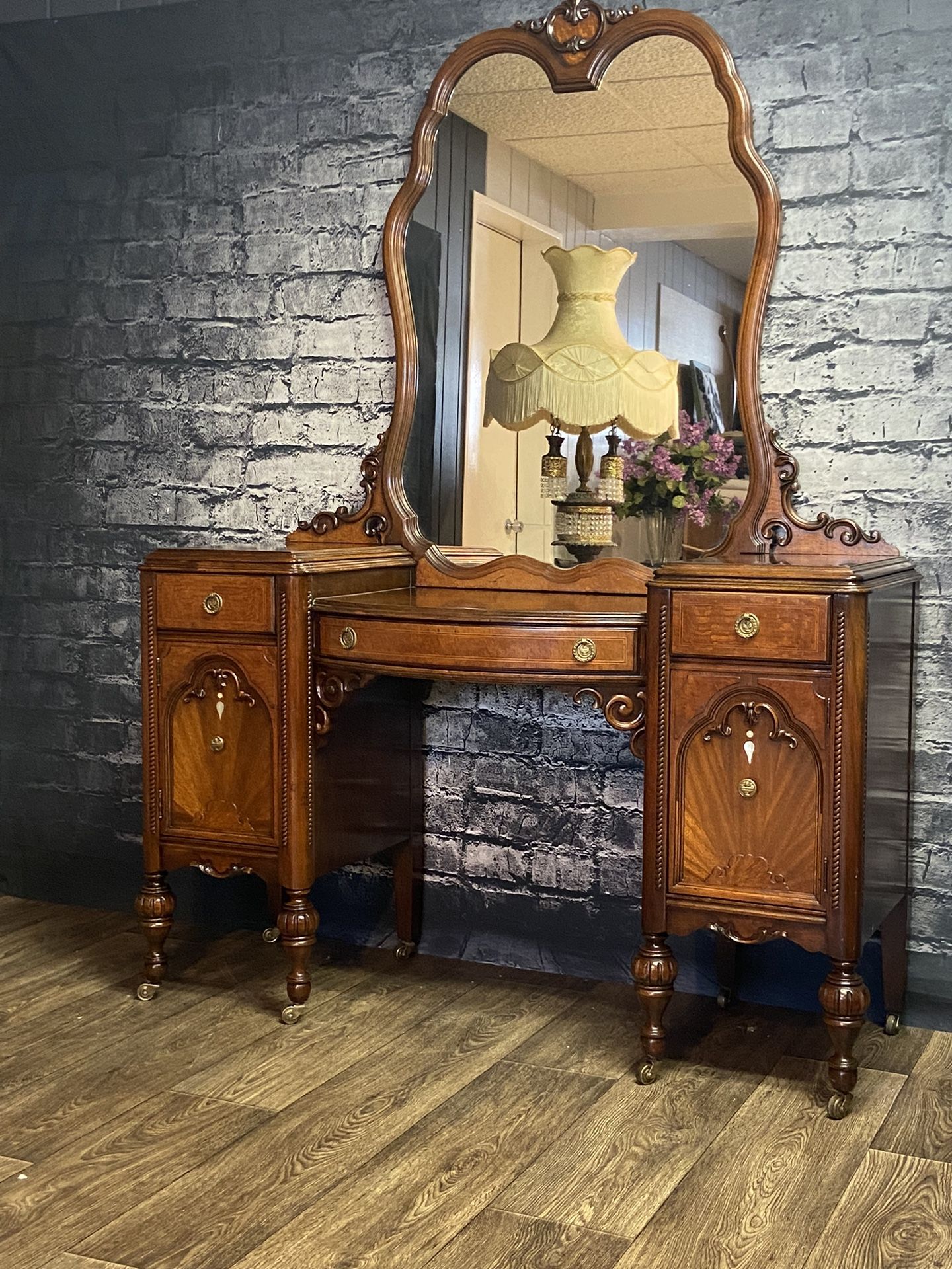 Vintage Jacobin Style Wooden Vanity with Mirror