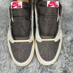 Travis Scott x Air Jordan 1 Low OG "Reverse Mocha"