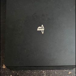 PS4 PRO