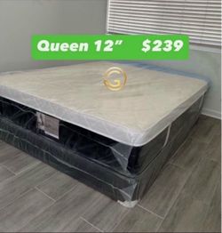 NEW 12” Mattress Queen Size Plush Pillowtop With Box Spring // Offer  🚚