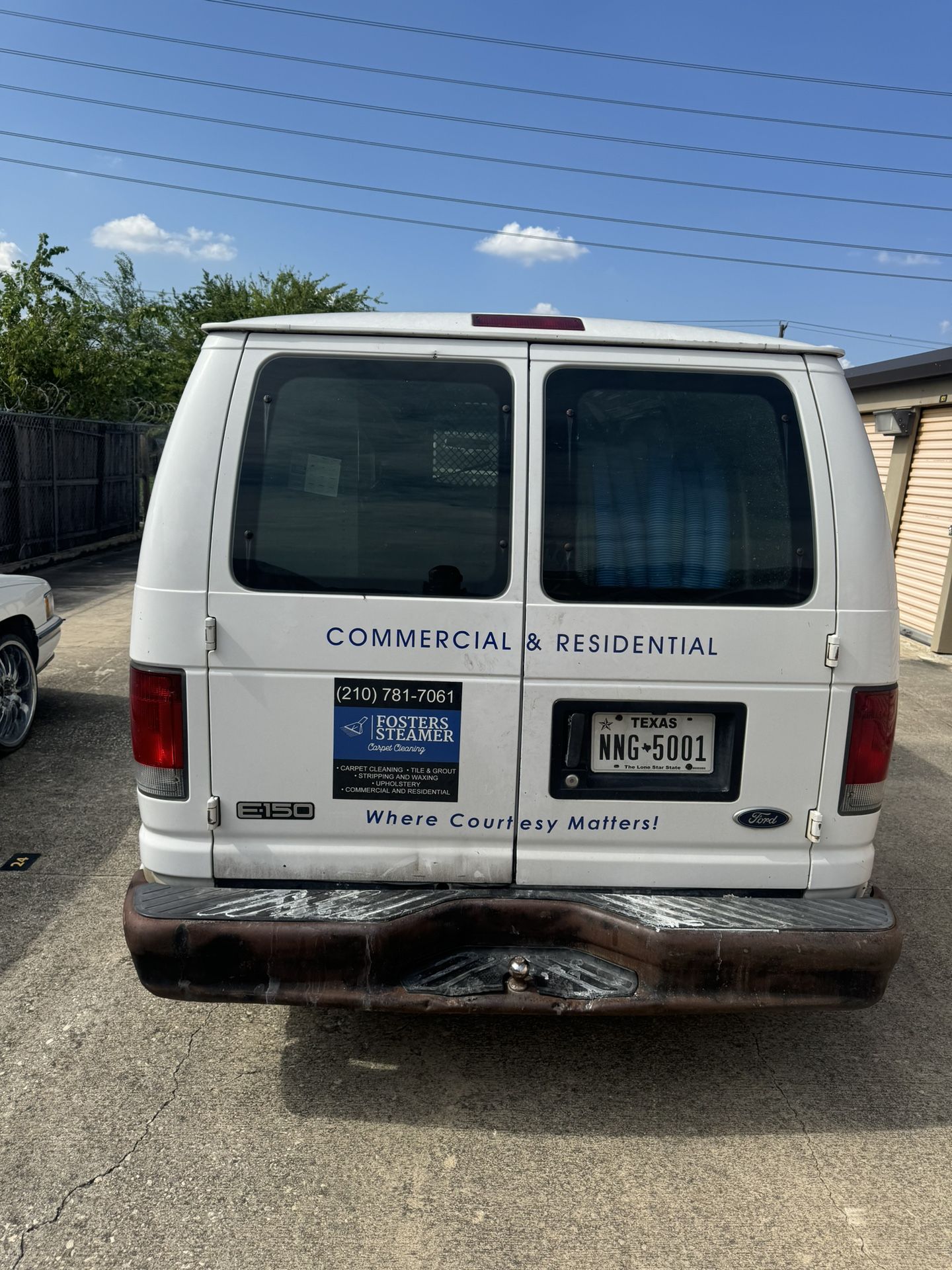 2001 Ford E150 Cargo Van 5.4 V8 Triton for Sale in San Antonio, TX