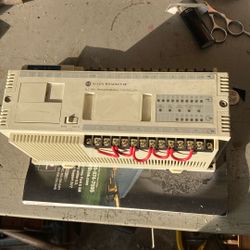 Allen Bradley SLC100