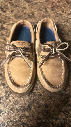 New Sperry Shoes 