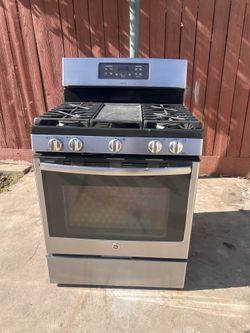 GE natural gas stove