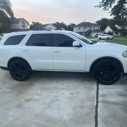 22” Jeep SRT Replica Wheels And Tires 