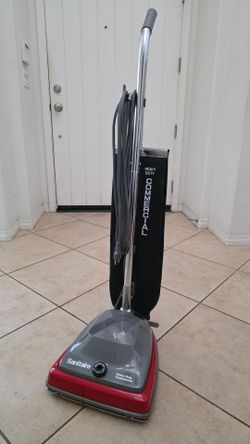 Sanitaire Commercial Vacuum