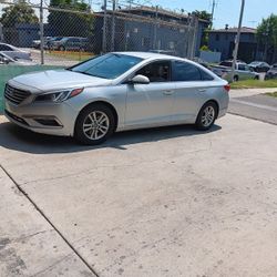 Sonata 2015 Gris