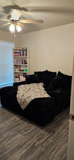 Reading chair