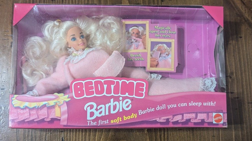 Bedtime Soft Body Barbie Doll 1993 Mattel 11079