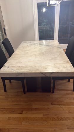 Dinning table