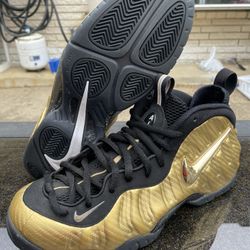 Nike Air Foamposite Pro Metallic Gold
