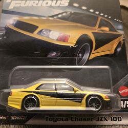 Hot Wheels Premium Yellow Toyota Chaser JZX 100