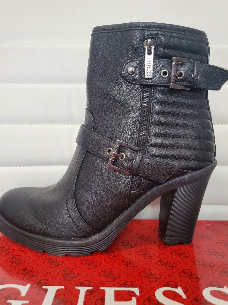 GUESS BLACK COLLINA BOOTS NEW IN BOX 