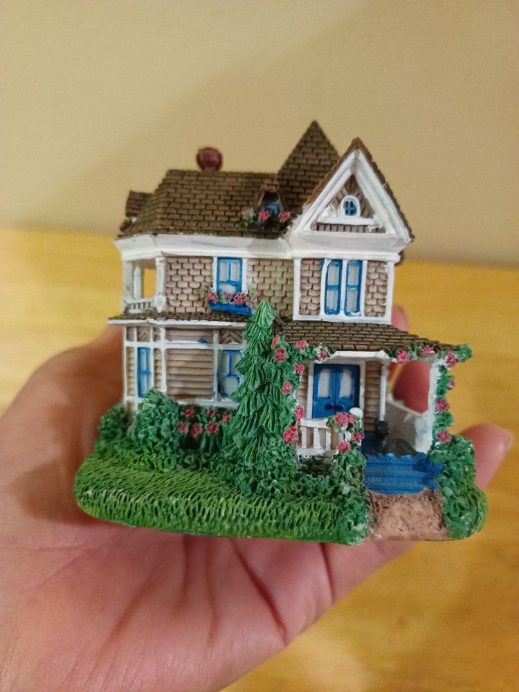Ceramic Vtg Small Village House Decor * CUMMINGS HOUSE *