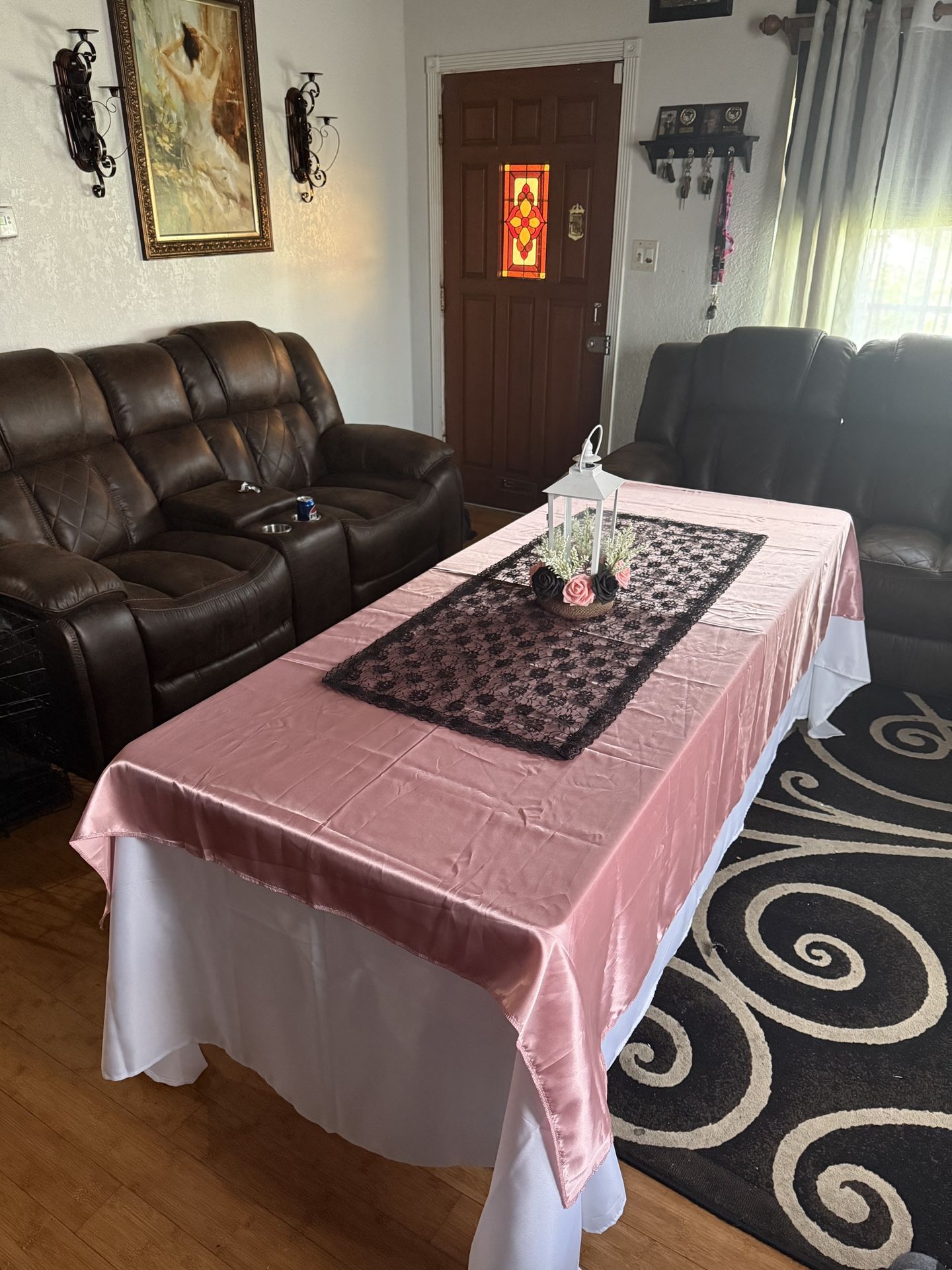 Pink Table Cloths