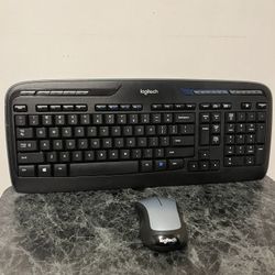 Logitech MK335 Wireless Keyboard 