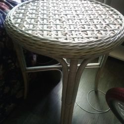 White Wicker Round Table