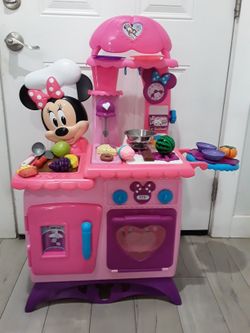 Minnie mouse Play Kitchen For Toddlers 