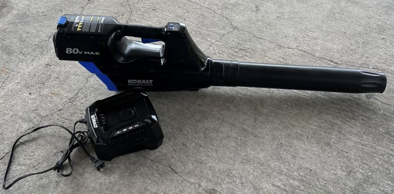 Leaf Blower