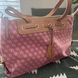 Dooney And Bourke Pink 