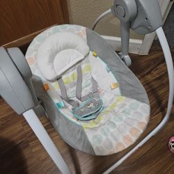 Bright Starts Portable Automatic 6-Speed Baby Swing