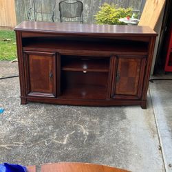Entertainment Center Great Shape $80.00
