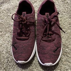 TENIS  PUMA  NÚMERO  # 8 DE  MUJER  