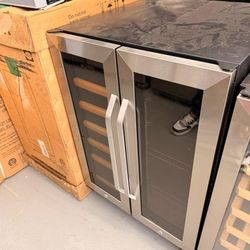 Lanbo Wine Beverage Cooler Dual Zone 24"inch 