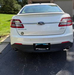 2014 Ford Taurus