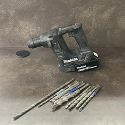 Makita XRH06 18V Brushless 5/8" Rotary Hammer – Working Condition