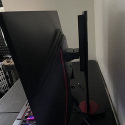 onn. Monitor 