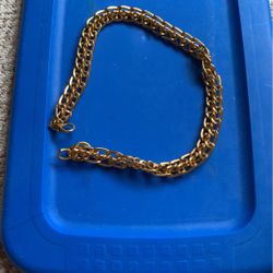 Gold Color Chocker From Avon