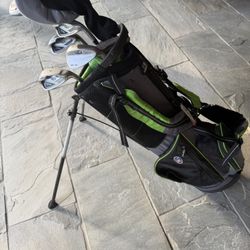 US Kids Ultralight 57 Golf Club Set And Bag