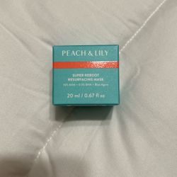 Peach & Lily Face Mask