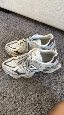 New balance 9060 size 10.5
