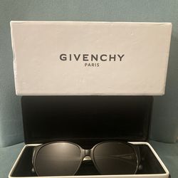 Givenchy Black Cat eye