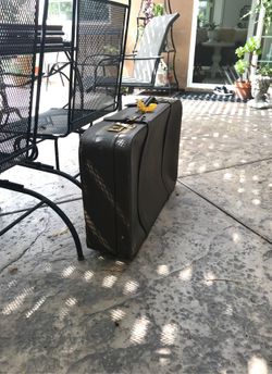 Vintage suite case