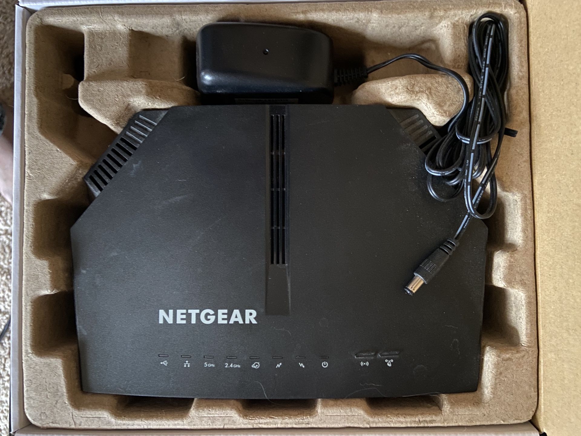 Netgear Ac1200 Wi-Fi Cable Modem Router