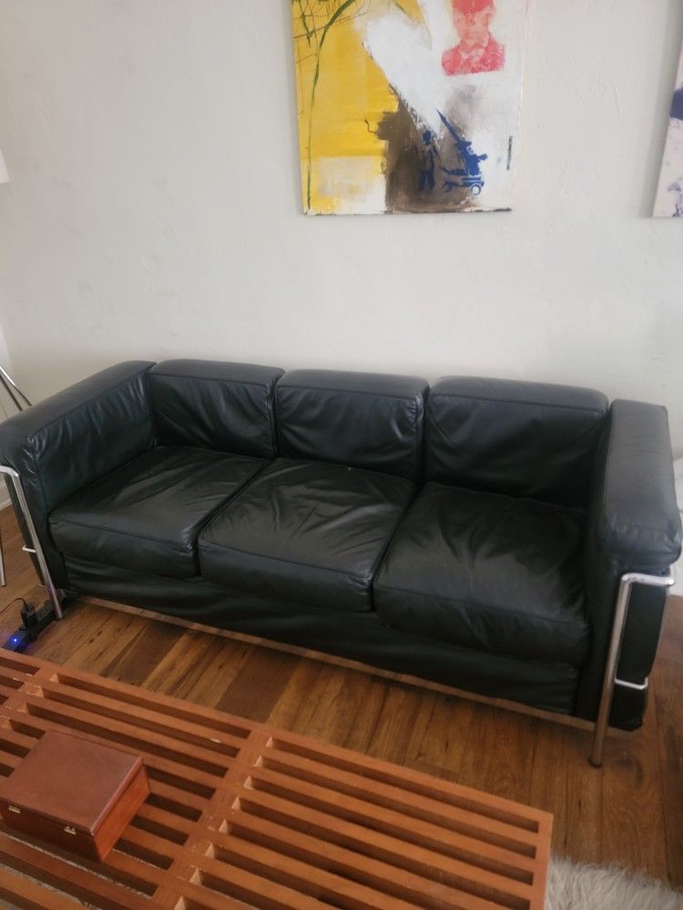 Le Corbusier LC2 3 Person Sofa
