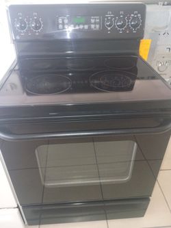GE GLASS TOP STOVE BLACK