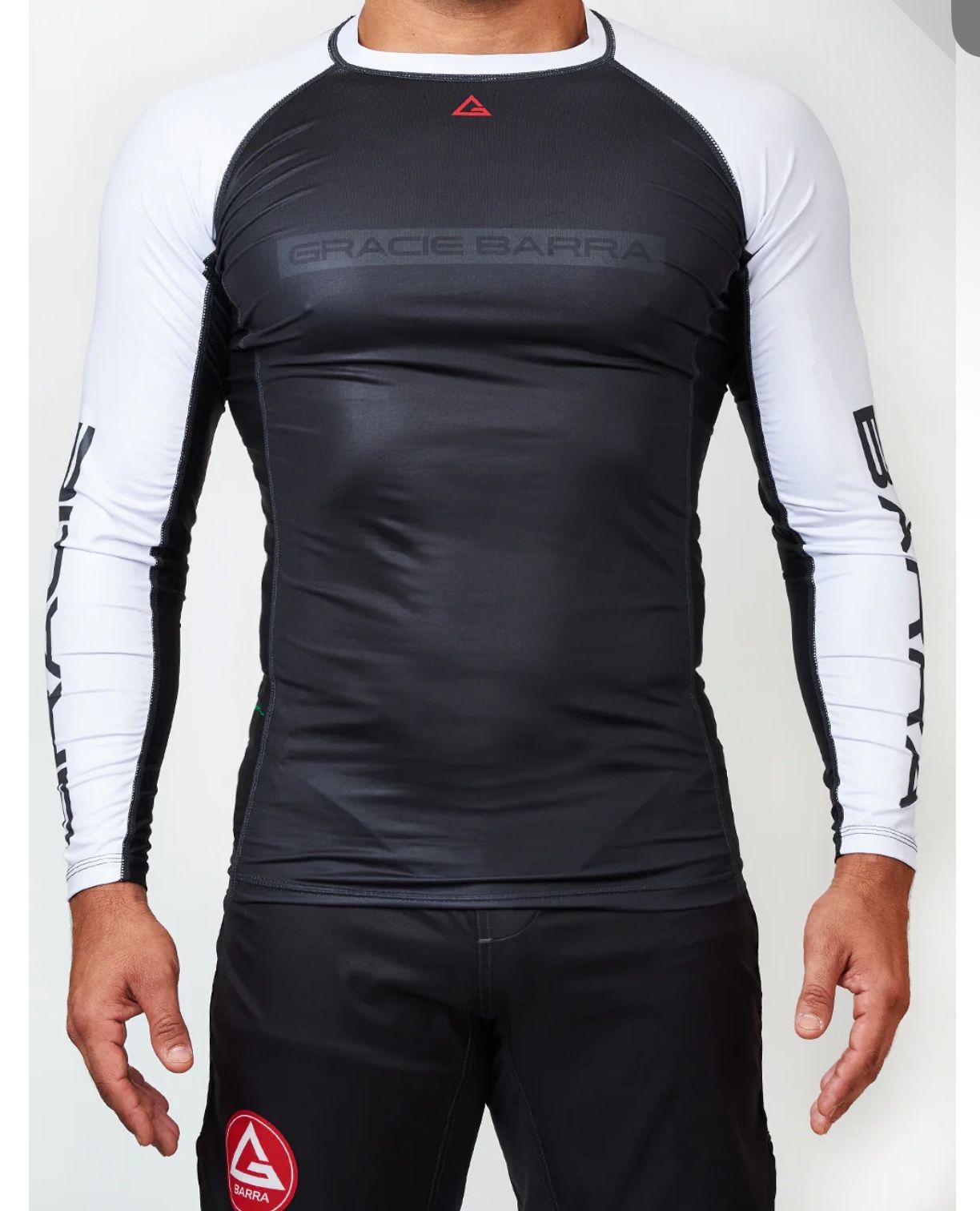 Gracie Barra Long Sleeve Rashguard - Men’s Large
