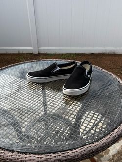 8.5 Slip on Vans