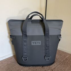 YETI Portable Cooler 